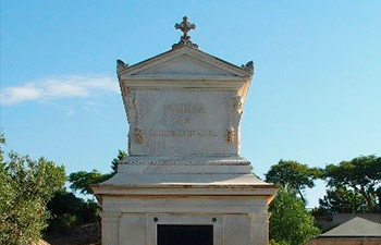 Panteón Moreno de Mora Cementerio Mancomunado Chiclana