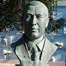 Busto de César Emilio Arroyo Pastor