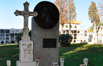 Panteón Paquiro Cementerio de San Juan Bautista